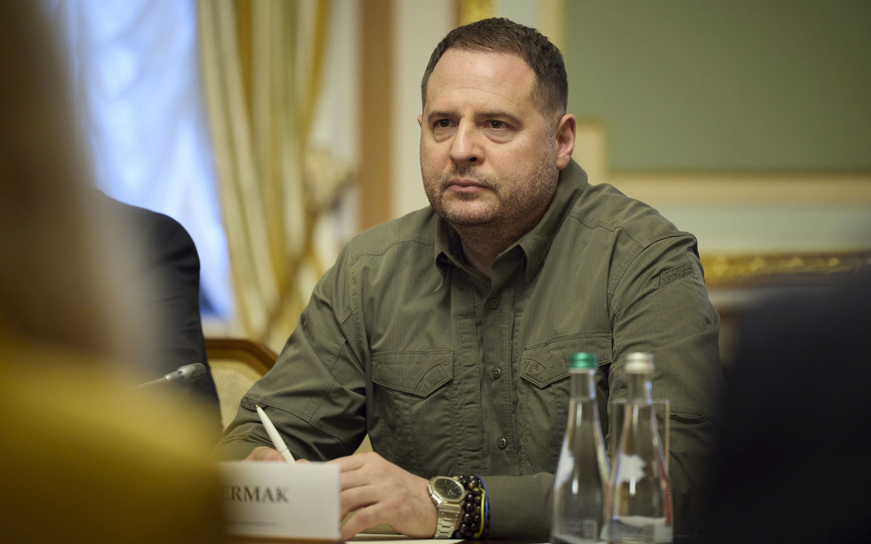 Стало известно, кто внес деньги на залог для Ермака