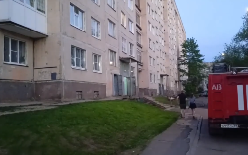 В Тверской области фрагменты сбитого БПЛА попали в крышу многоэтажки