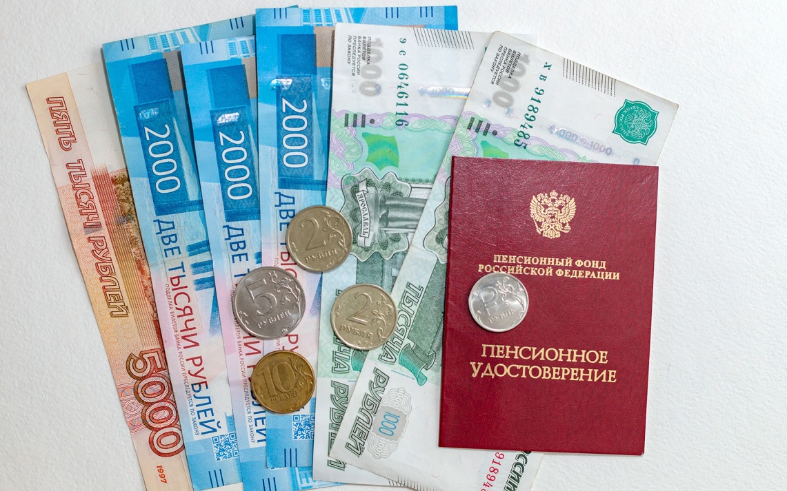 Выяснилось, какую пенсию получают летчики-испытатели в РФ