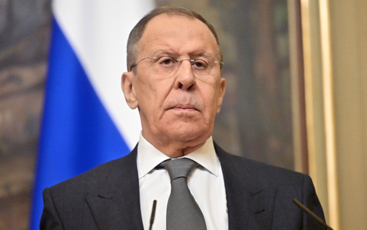 РФ и КНР выступают за нормальные отношения между всеми странами, заявил Лавров