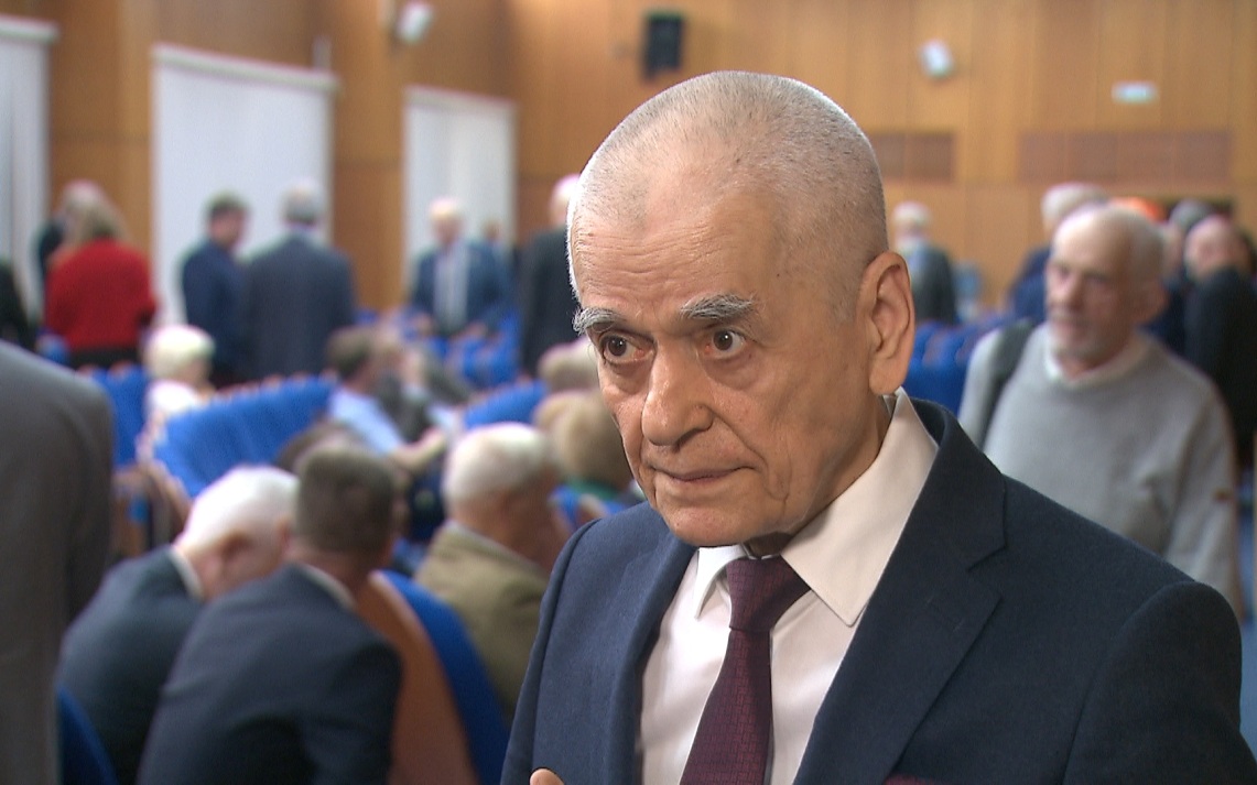 Онищенко: РФ входит в десятку стран по темпам увеличения числа людей с ожирением