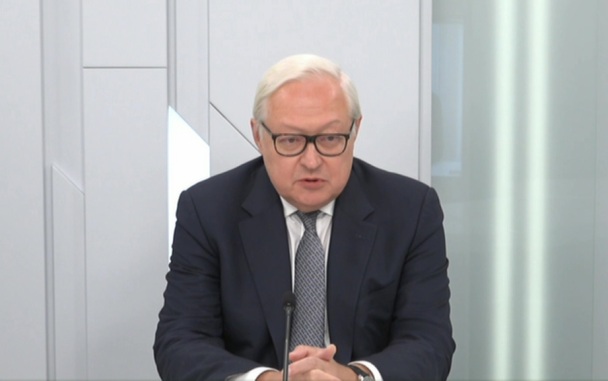 МИД: Запад высокомерно верит в собственное превосходство