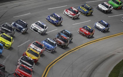 Двукратный чемпион NASCAR Кайл Буш скончался на 42-м году жизни