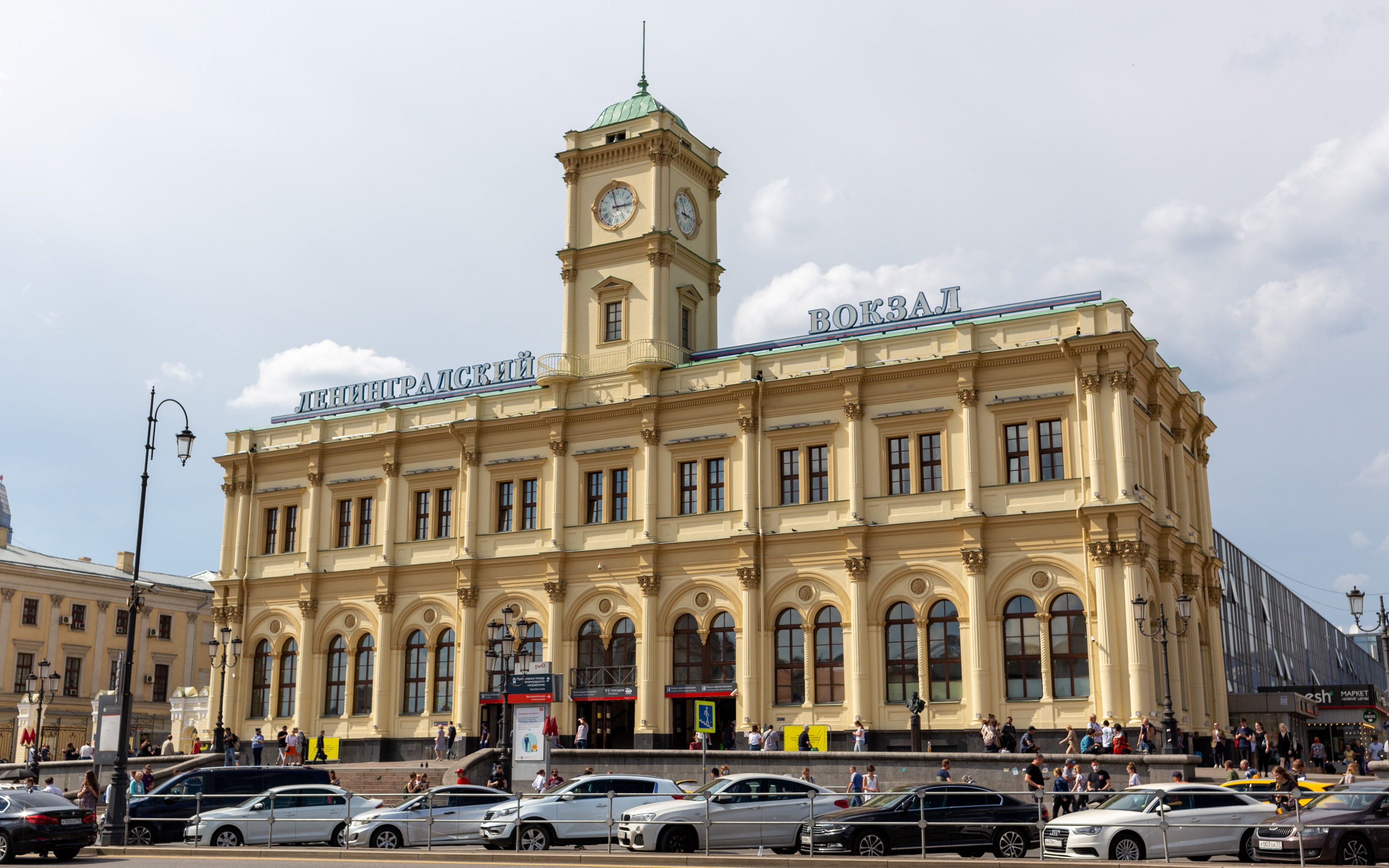 В Москве завершена реконструкция Ленинградского вокзала