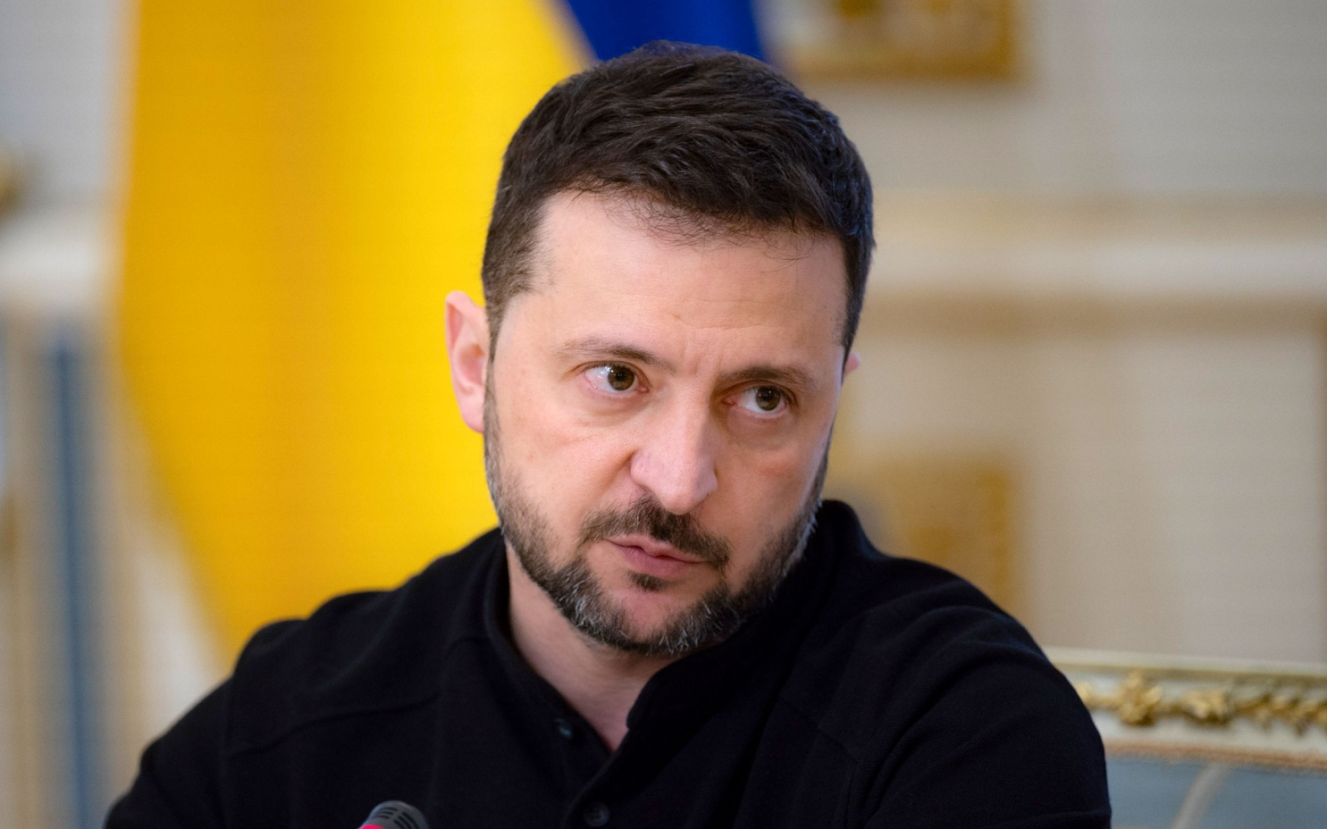 Зеленский заявил о подготовке Киева к применению "Орешника" ВС РФ