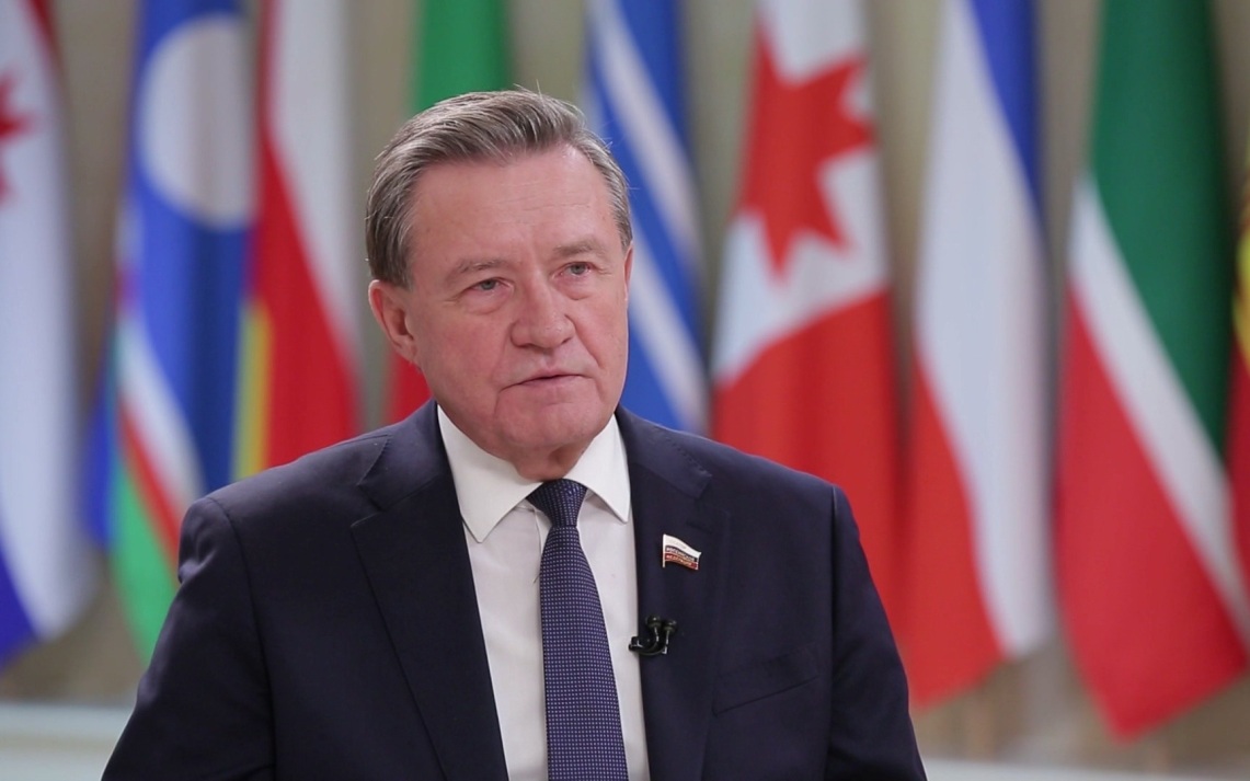 Сенатор Рябухин рассказал о новых мерах борьбы с нелегальным оборотом метанола