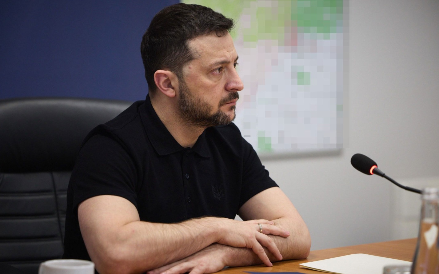 Зеленский назвал дату завершения горячей фазы боевых действий