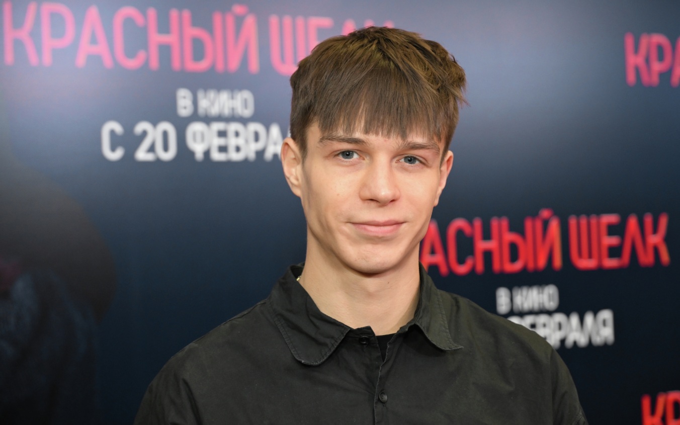 Актер Глеб Калюжный завершил срочную службу в армии