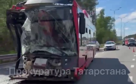 Прокуратура раскрыла подробности ДТП с двумя автобусами в Казани