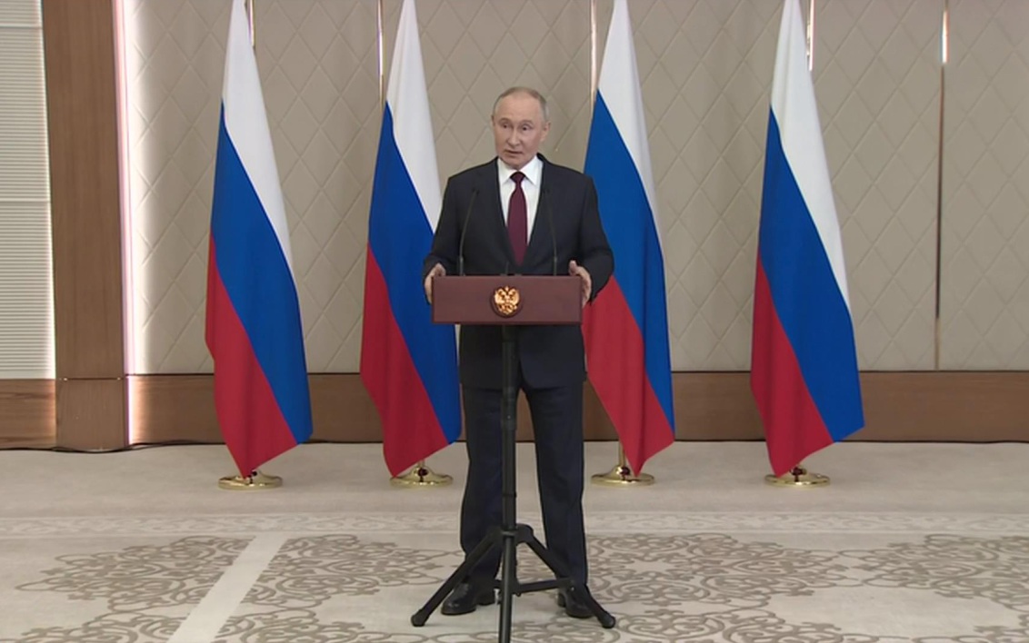 Путин: Россия стремится ограничить серый импорт авто из третьих стран