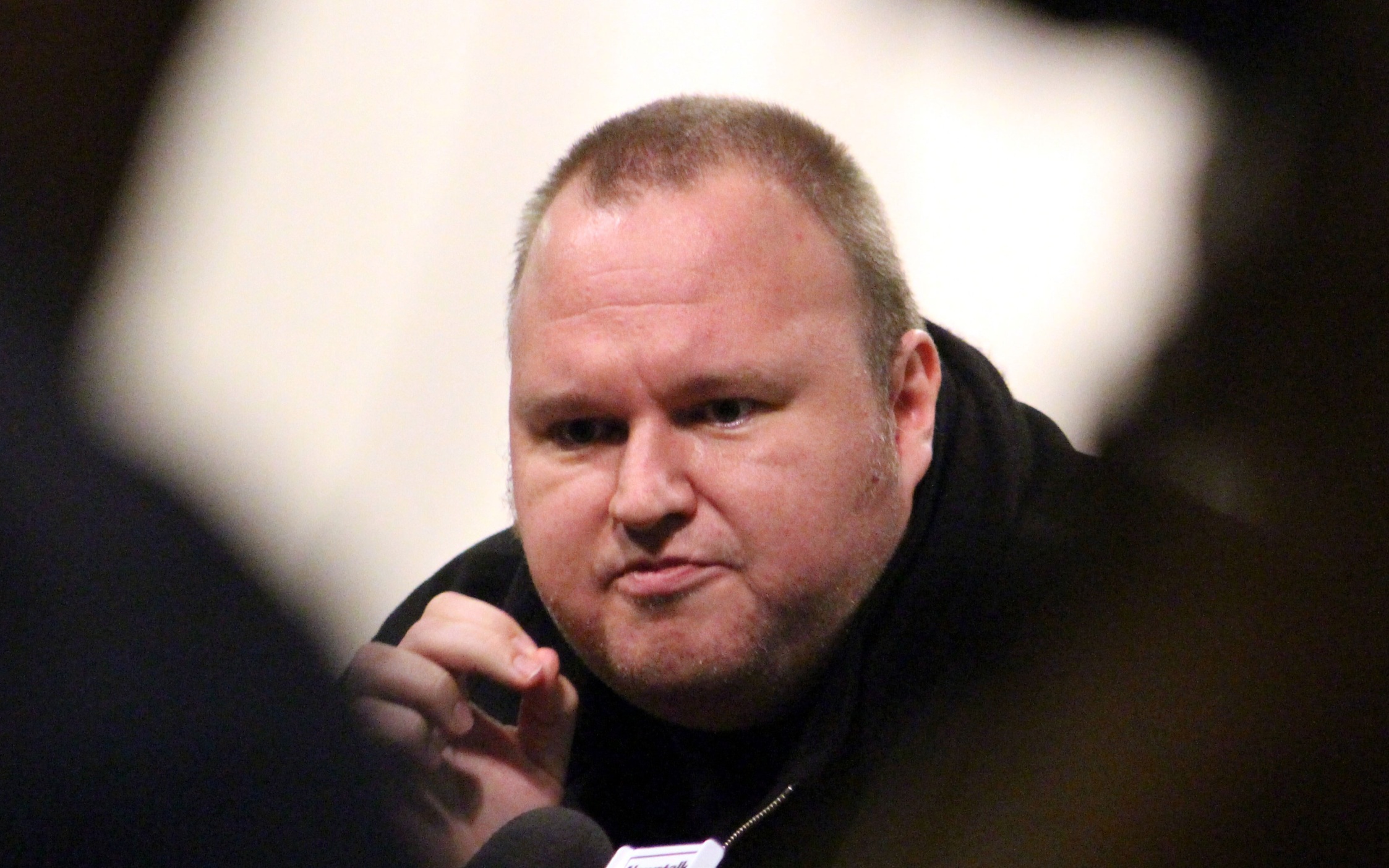 Дотком раскритиковал решение Хельсинки предоставить Киеву новый пакет помощи