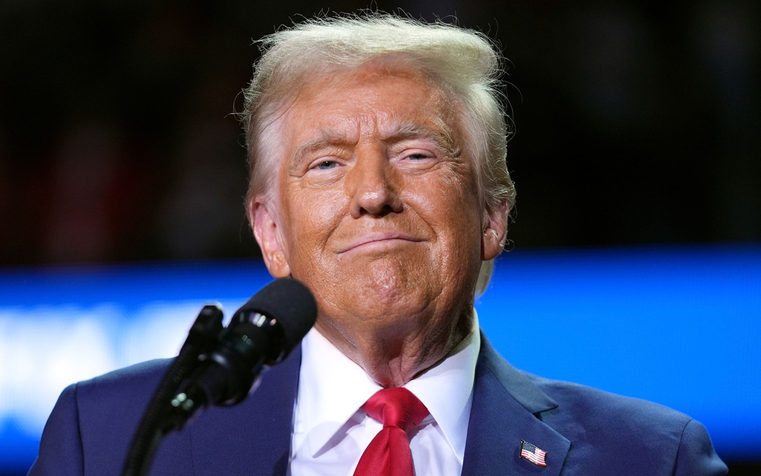 В справке по итогам медосмотра Трампа сообщается, что у него отличное здоровье
