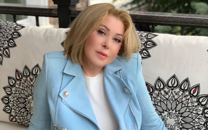 Стало известно, сколько может стоить выступление Успенской в московском баре
