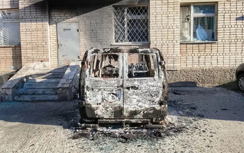 ВСУ ночью ударили по территории у роддома в Энергодаре, повреждено остекление