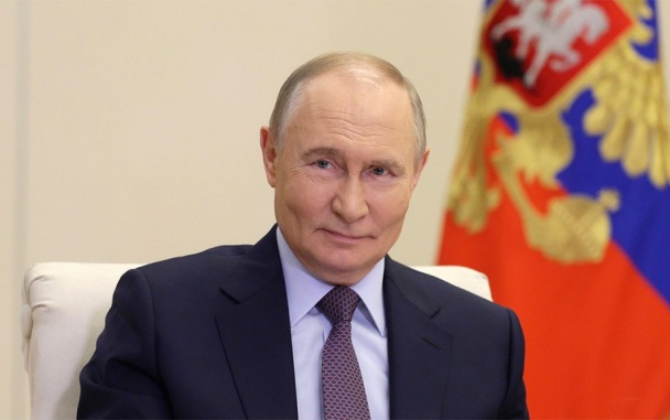 Путин порадовался росту числа многодетных семей в России