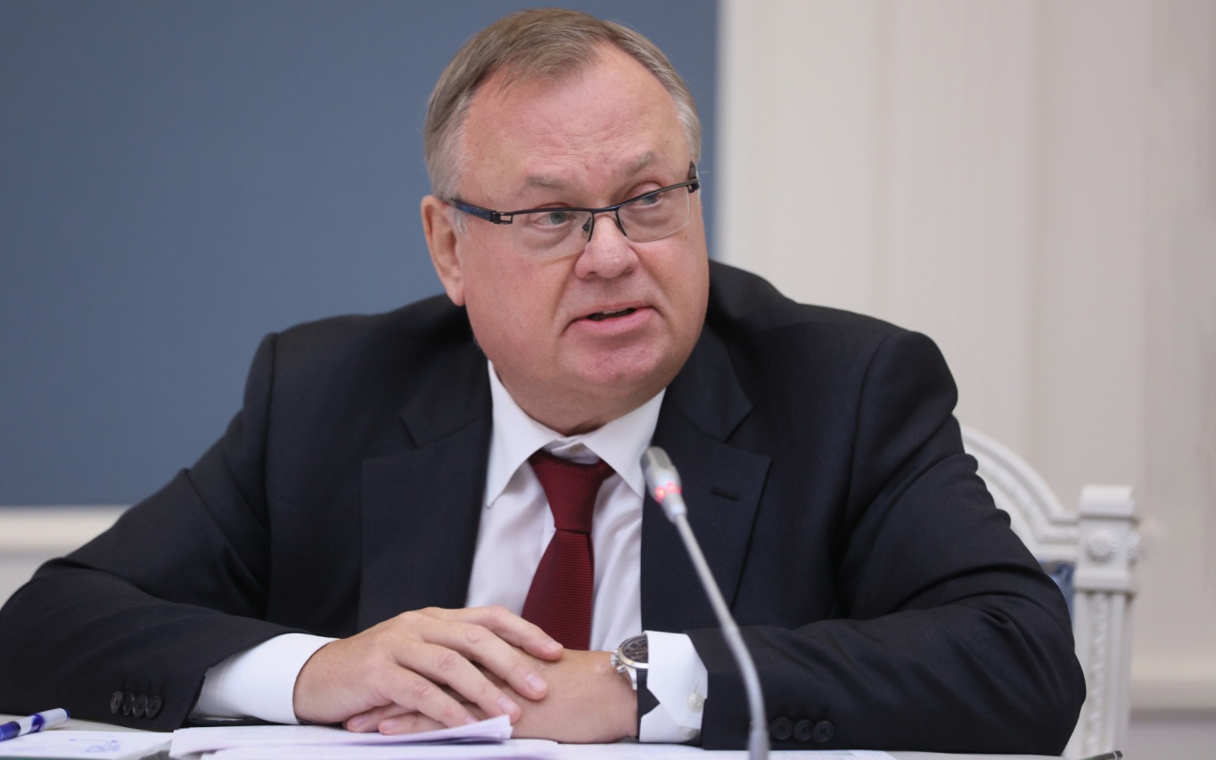 Глава ВТБ посоветовал, куда можно вложить 1 миллион рублей