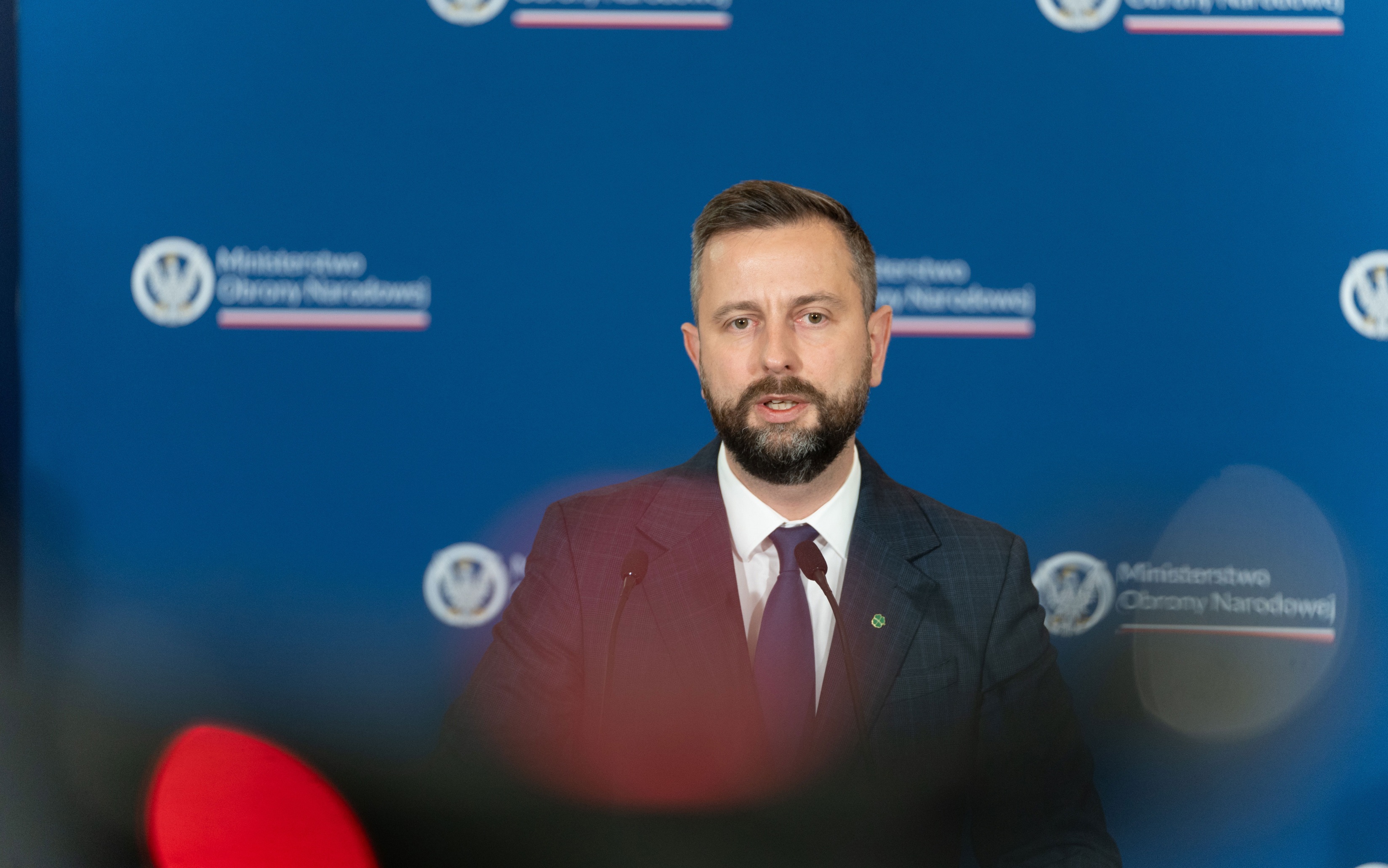 "Есть границы, которые нельзя пересекать": глава МО Польши обратился к Буданову