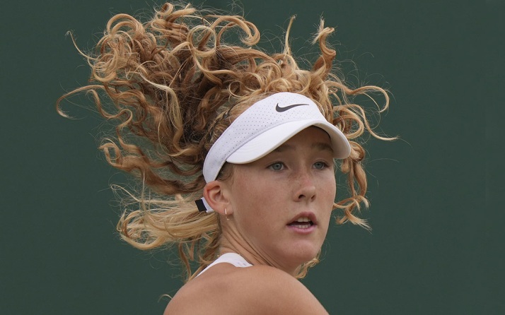 Джокович поздравил Андрееву с победой на Roland Garros