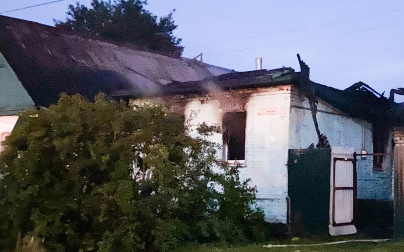 Женщина погибла при пожаре в доме в Калужской области