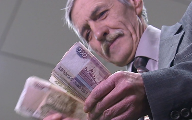 Эксперт Пельменев назвал размер выплаты работнику при простое