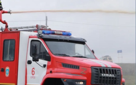 После атаки ВСУ на Севастополь в районе Ласпи загорелся лес