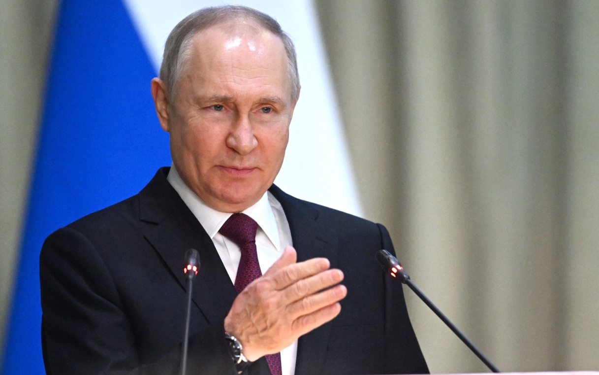 Путин поддержал предложение "Единой России" о допфинансировании детского отдыха