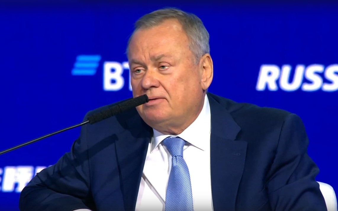 ВТБ: на ВСМ из Москвы в Петербург потрачено 400 млрд рублей