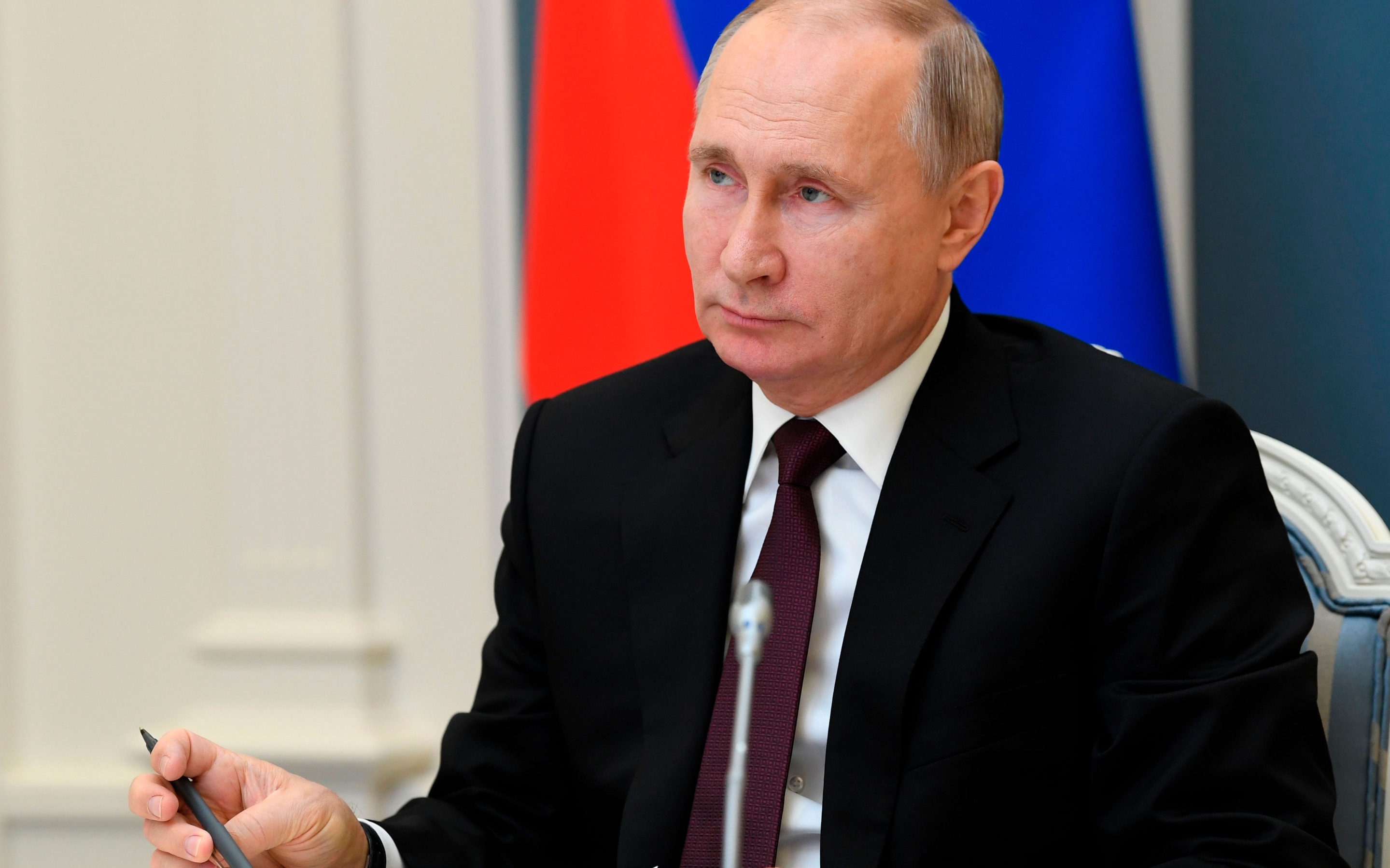 Путин: Россия в одиночестве противостоит всей НАТО
