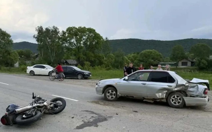 В Приморье насмерть разбился на мотоцикле 15-летний подросток