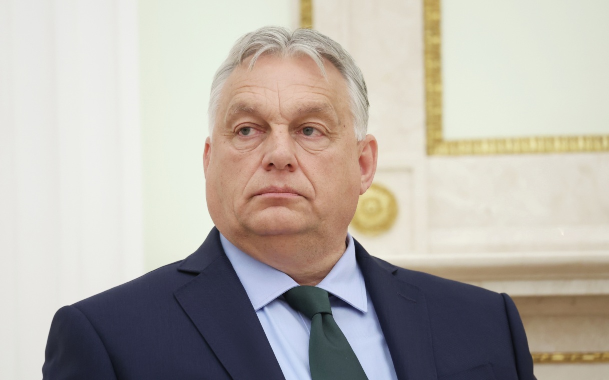 Орбан заявил, что руководство ЕС опаснее для Венгрии, чем кто-либо еще