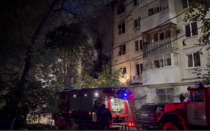 При пожаре в жилом доме в Самаре погибли два человека, 12 пострадали