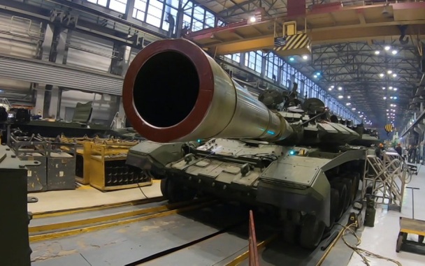 Военкор Поддубный: развитие ВПК требует вовлечения компаний, занимающихся наукой