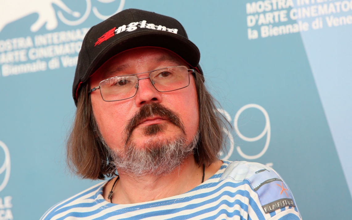 Сын Балабанова рассказал, как помогал создавать памятник отцу