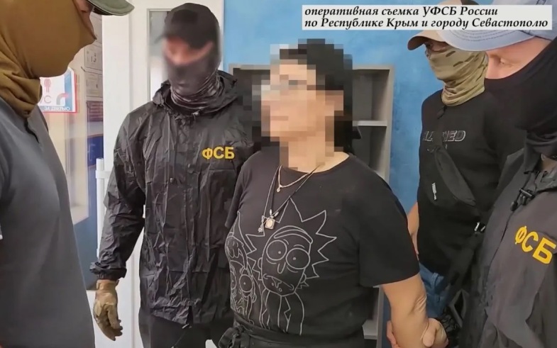 Перед судом предстанет жительница Севастополя, совершившая госизмену