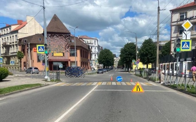 В Калининградской области пенсионер-велосипедист пострадал в ДТП с иномаркой