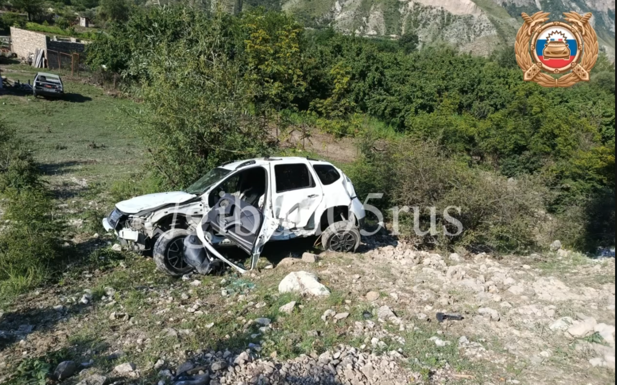 Водитель иномарки погиб в ДТП в Дагестане, уснув за рулем