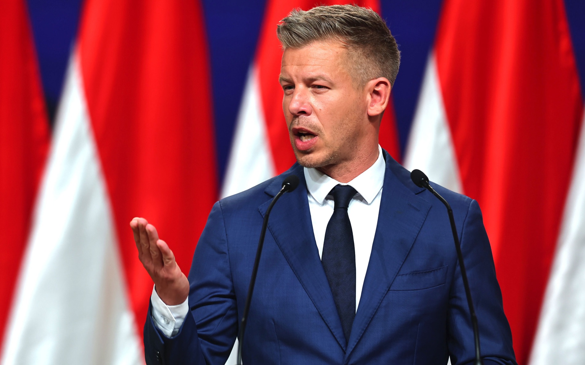 Magyar Nemzet: радикальная политика Мадьяра в Венгрии может вернуть Орбана