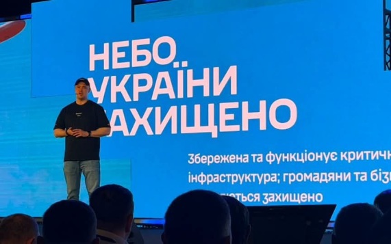 Министра обороны Украины поймали на лжи