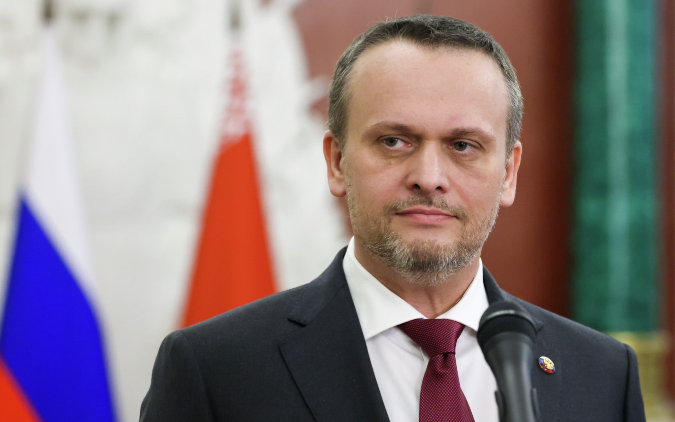 Никитин заявил, что ситуация с топливом в гражданской авиации контролируемая