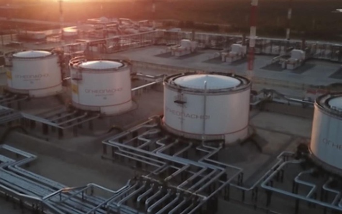 Экономист: спрос на нефть и газ возобновится к осени