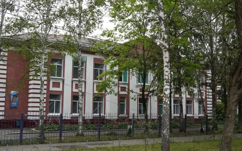 Ковальчук: в школе в Брянской области после атаки БПЛА выбито 39 окон