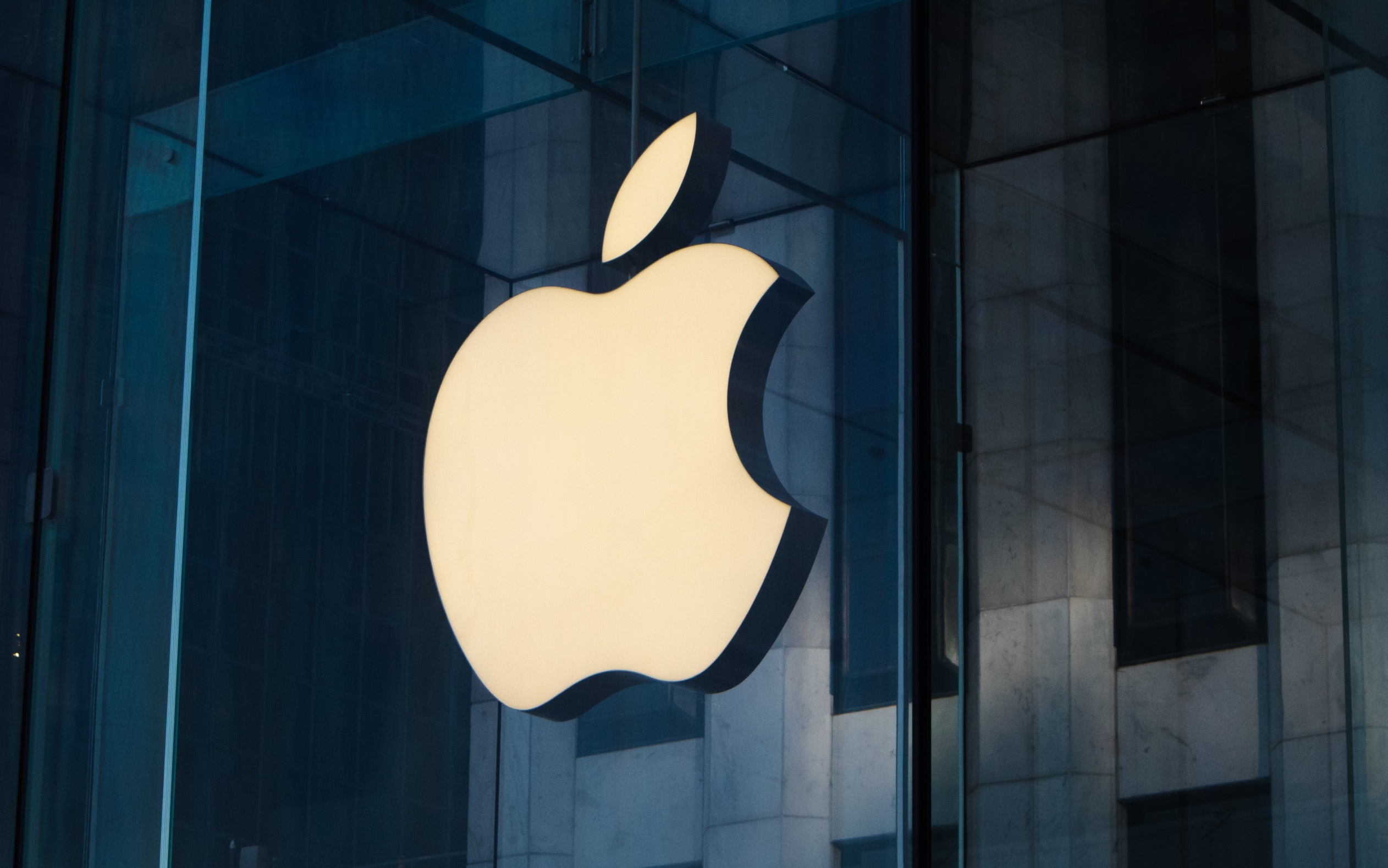 Apple хочет засудить компанию OpenAI из-за кражи коммерческих секретов