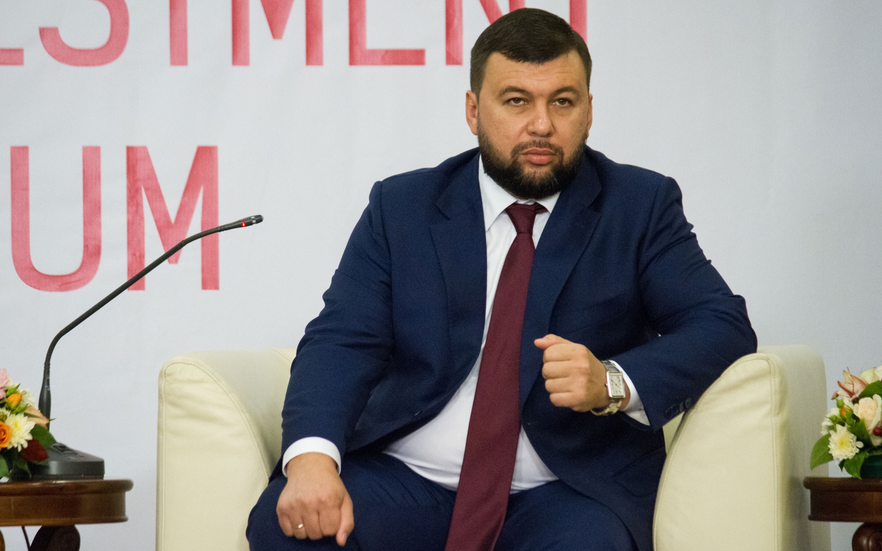 Пушилин: 9 человек ранены из-за удара ВСУ по рейсовому автобусу в ДНР