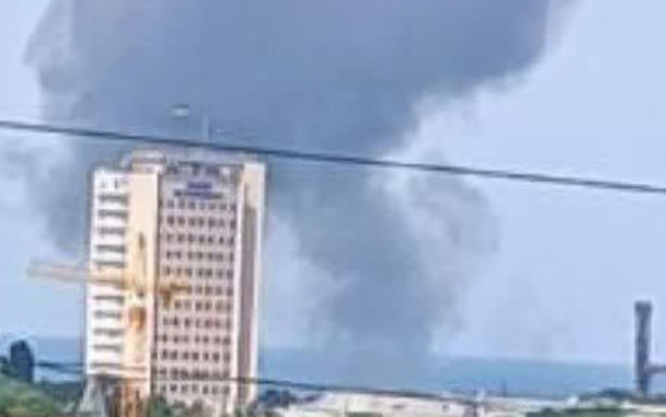 ВС РФ ударом по порту Черноморска поразили 2 сухогруза, паром и патрульный катер