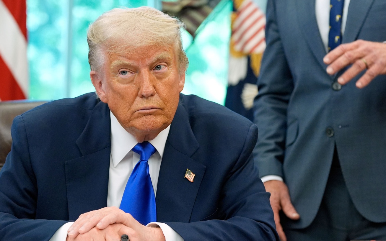 Появилась версия, почему Трамп решил возобновить нанесение ударов по Ирану