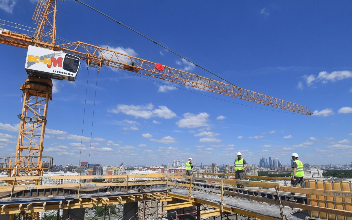 Президент РФ заявил, что граждане должны получать купленное жилье вовремя
