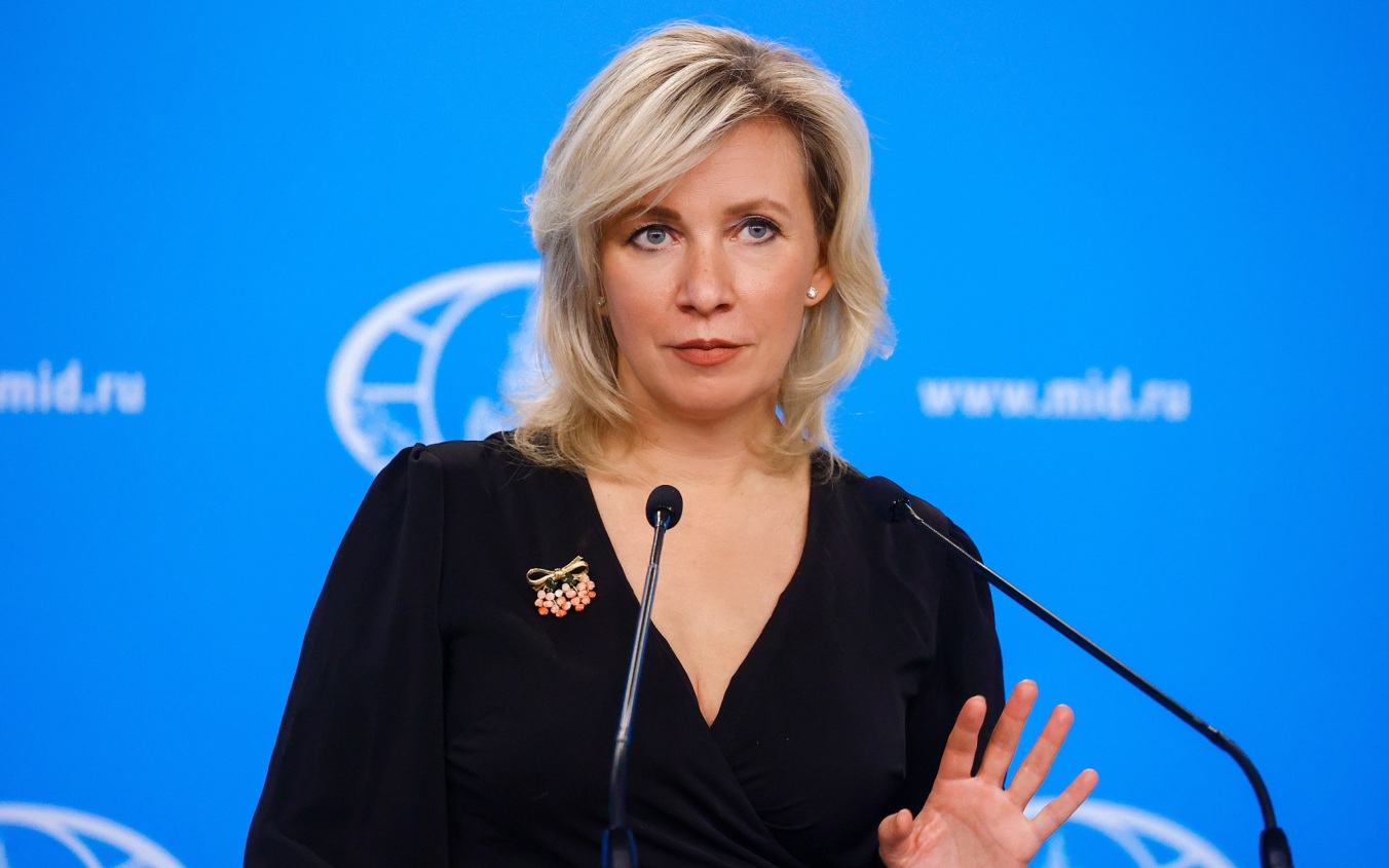 Захарова назвала финалом уничтожение памятников на Украине ради нового пантеона