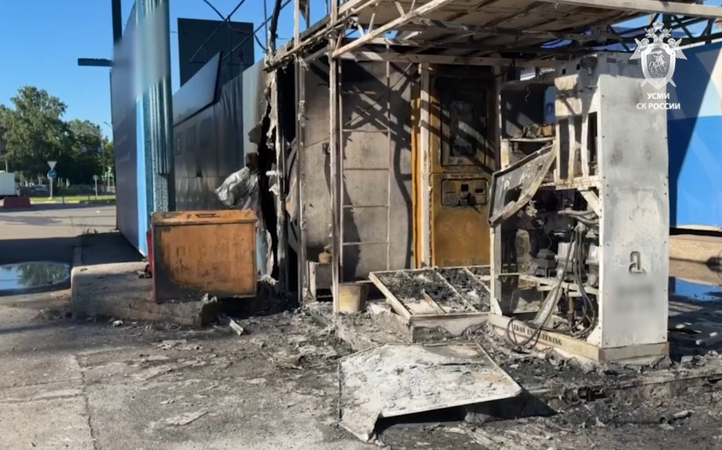 После поджога АЗС в Петербурге возбуждено уголовное дело о теракте