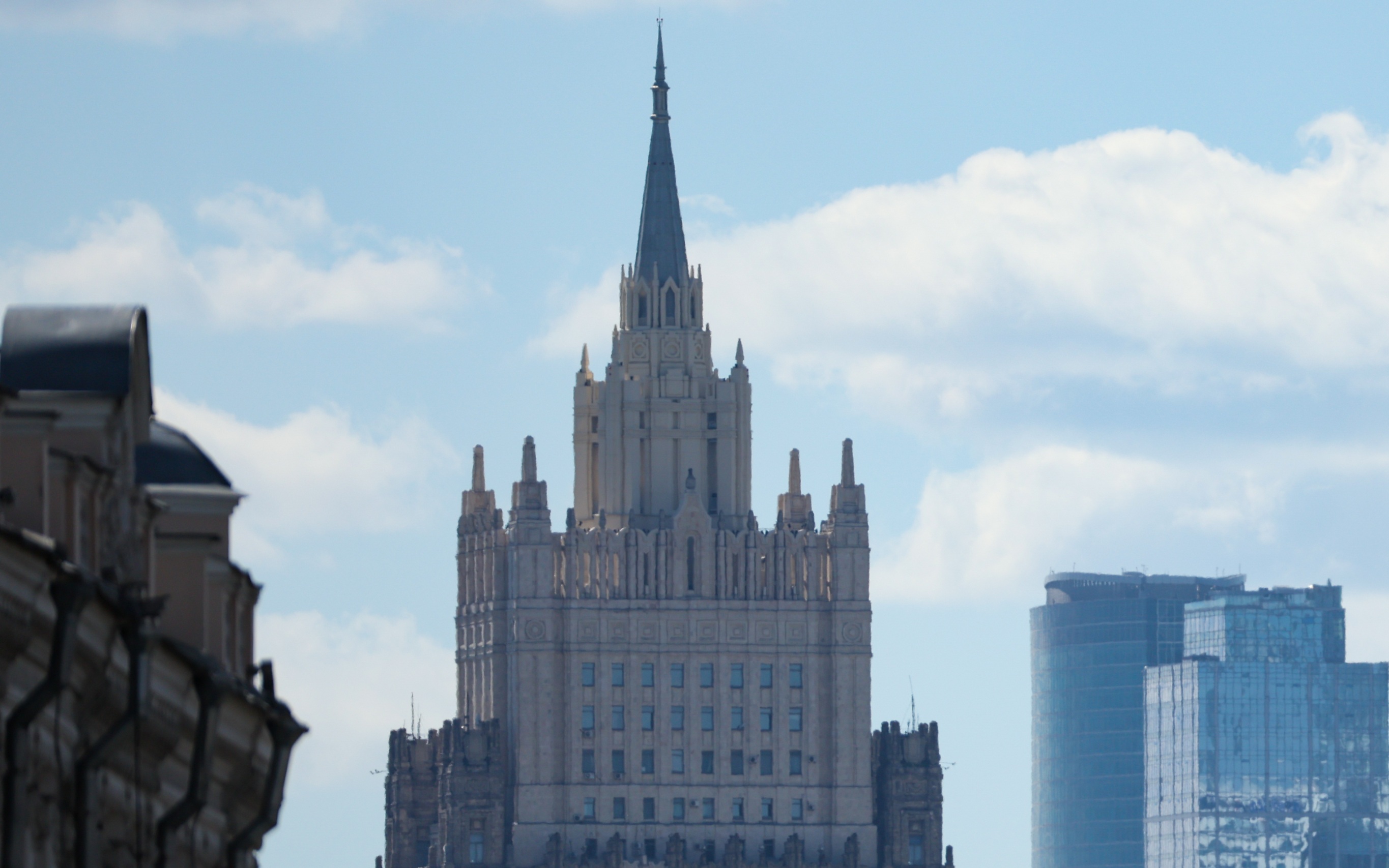 Главы МИД России и ОАЭ обсудили ситуацию в Персидском заливе