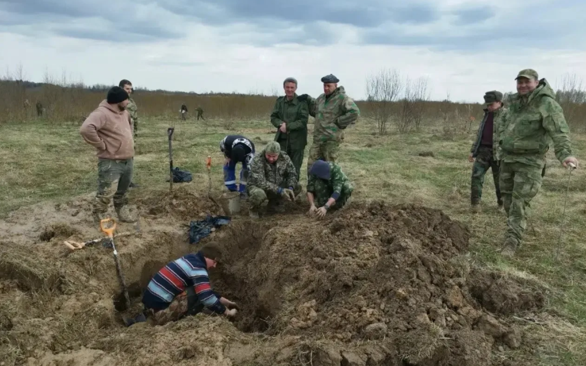 Останки более 360 погибших в годы ВОВ солдат подняли в Смоленской области